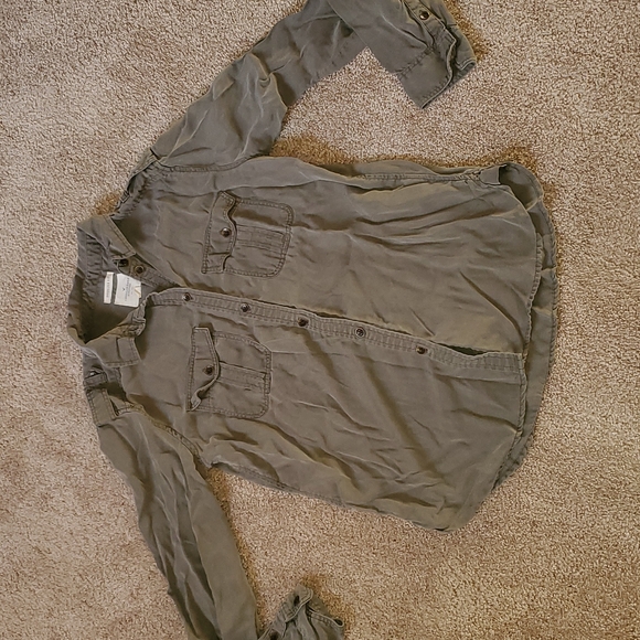 American Eagle embroidered top - Picture 1 of 5